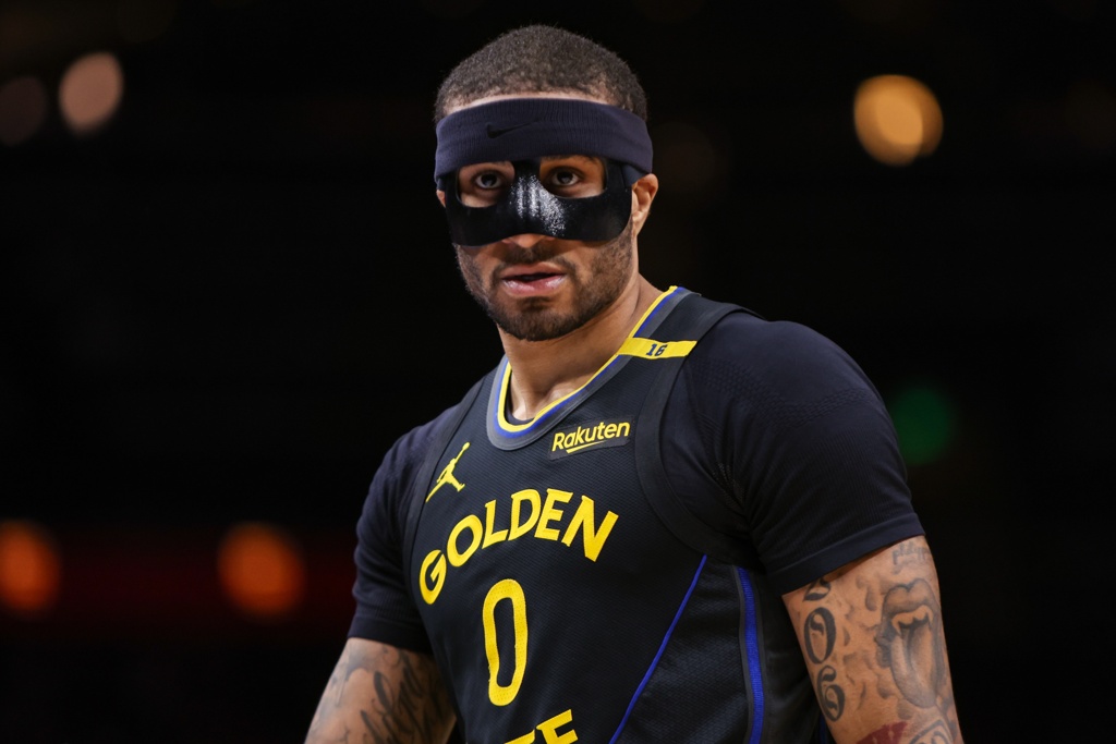 小佩顿：我们有很多经验丰富球员 也需年轻人顶上几场为老将减压