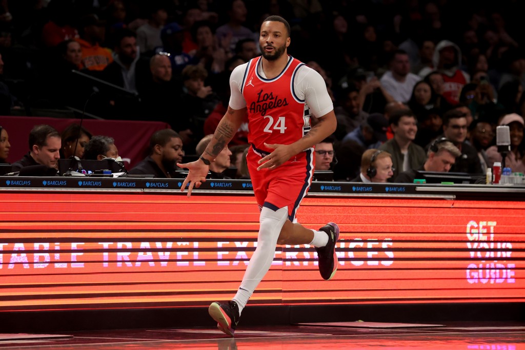 鲍威尔：夺冠不一定需要巨星 尽管我32了但我依旧是崛起的新星