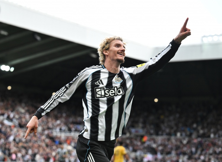 4场4球！英媒：沃尔特马德正适应英超的节奏，并逐渐融入纽卡